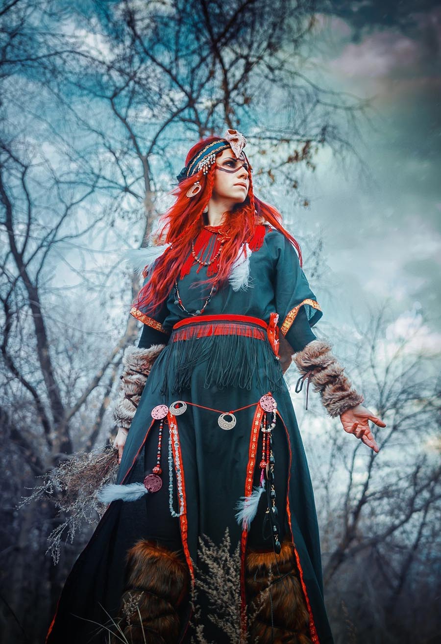 Girls in Slavic costumes underwear in Fez