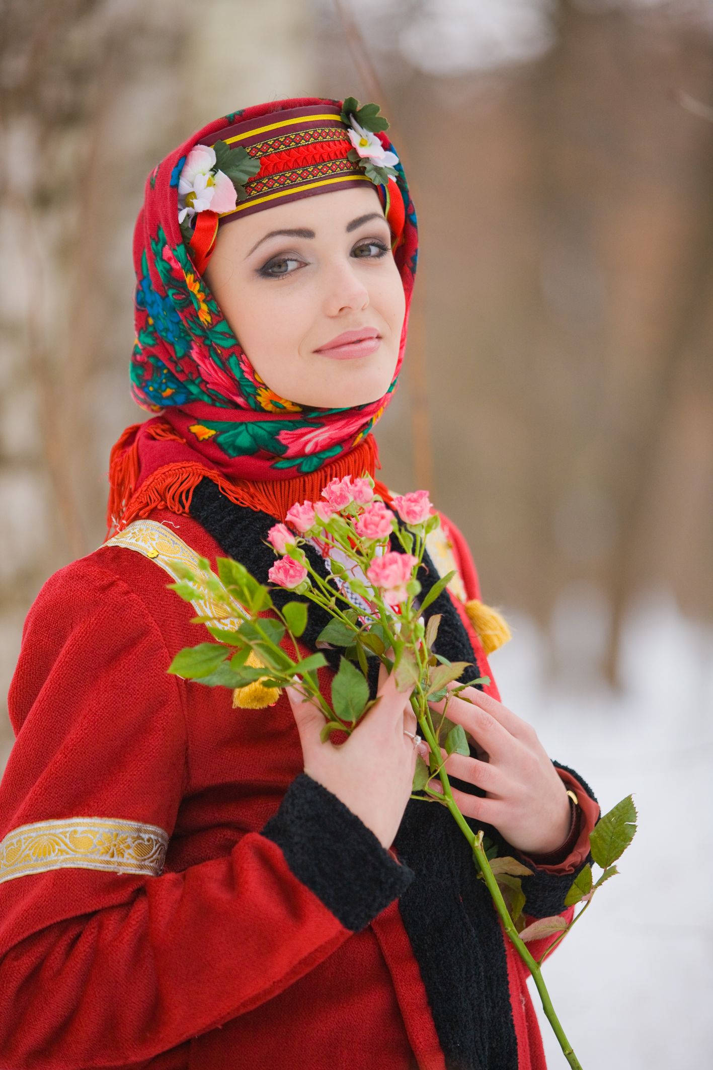 Sexy girl Girls in Slavic costumes in Fez