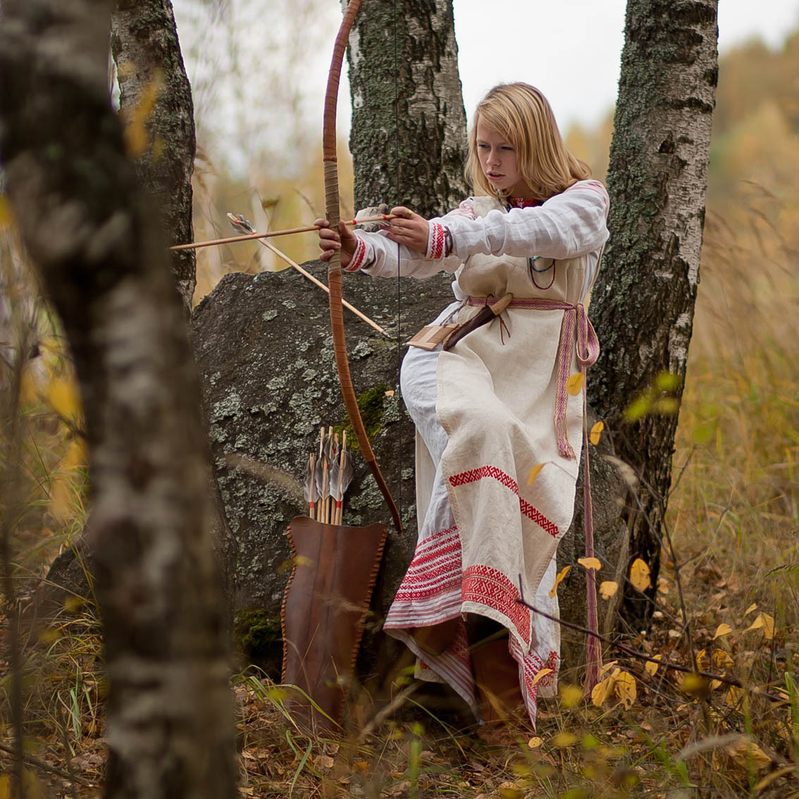 Sexy photo Girls in Slavic costumes in Fez